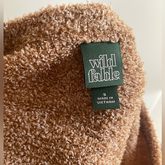 Wild Fable crop sweater w adjustable front. Size Small. TTS - Picture 4 of 4